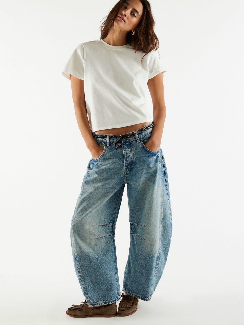 SOLD OUT Free People Good Luck Barrel Jeans 26 Ultra Light Beam NWOT